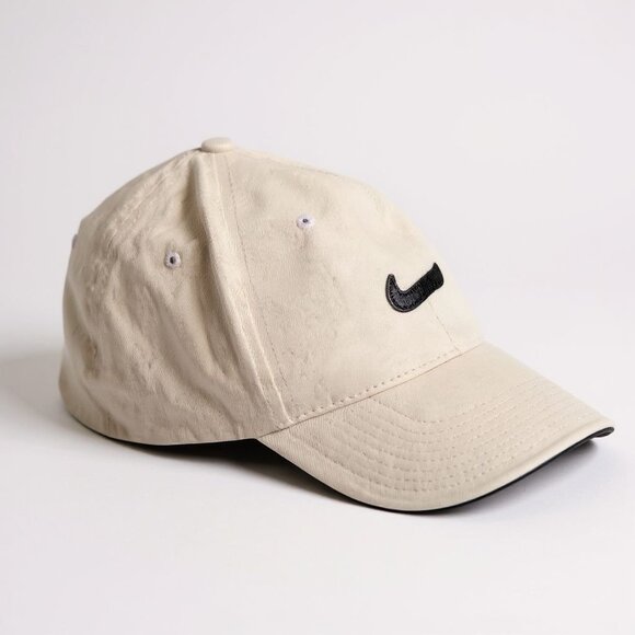 Nike Golf Hat - Embroidered black Swoosh RN 56323 M/L Off-White - Picture 1 of 5